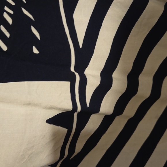 Crown & Ivy Navy Shift Dress 3/4 Sleeve 8 - Picture 3 of 8